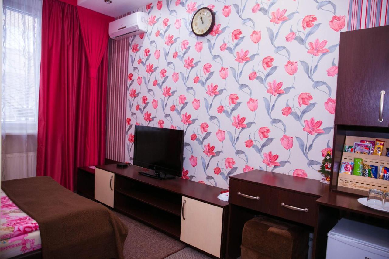 Siesta Hotel ハルキウ エクステリア 写真