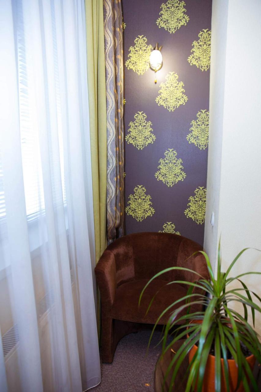 Siesta Hotel ハルキウ エクステリア 写真